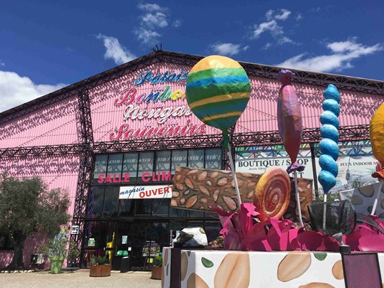 Palais des Bonbons du Nougat et des Souvenirs