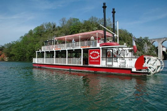 Bateau à Roue 